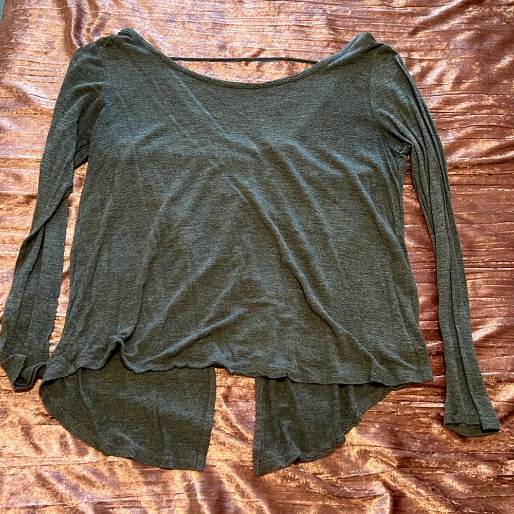 Grey long sleeve dress shirt. Size small.